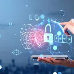 Digitale Sicherheit im Fokus: Ein Finger berührt eine virtuelle Welt mit Symbolen für Sicherheit, Fingerabdrücke und Passwörter. Ideal für ein sicherheitsmanagement studium.