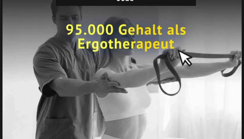 Ergotherapie Ausbildung: Gehalt von 95.000 € möglich. Ein Therapeut unterstützt eine Patientin bei Übungen.