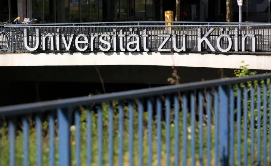Ist eine Hochschule eine Uni? Unterschiede einfach erklärt