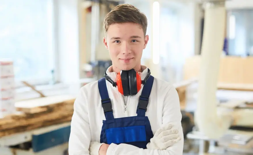 Elektroniker-Ausbildung netto - Was bleibt vom Gehalt übrig?