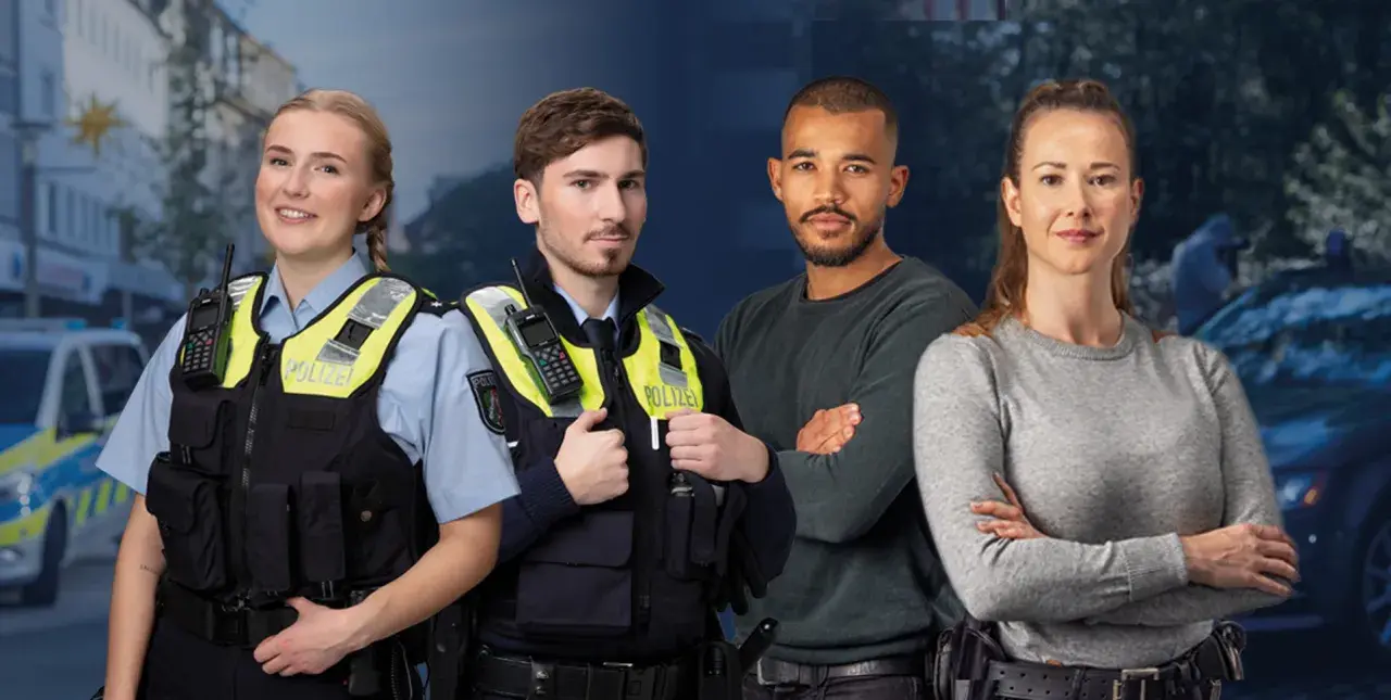 Polizisten und Zivilisten stehen zusammen. Die Polizei NRW ist im Einsatz.
